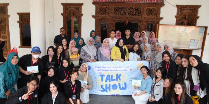 Upaya Mewujudkan Desa Bebas Stunting, Mahasiswa LSPR Luncurkan Buku Saku Cegah Stunting di Desa Sindangmulya