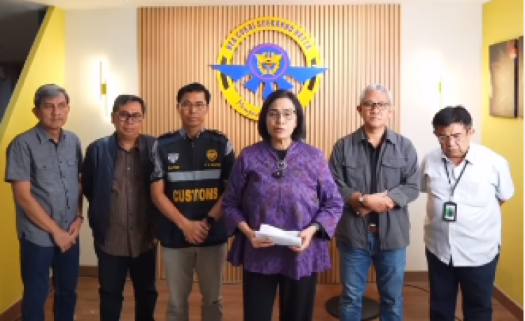 Sri Mulyani Turun Tangan Klarifikasi 3 Kasus Viral Bea Cukai